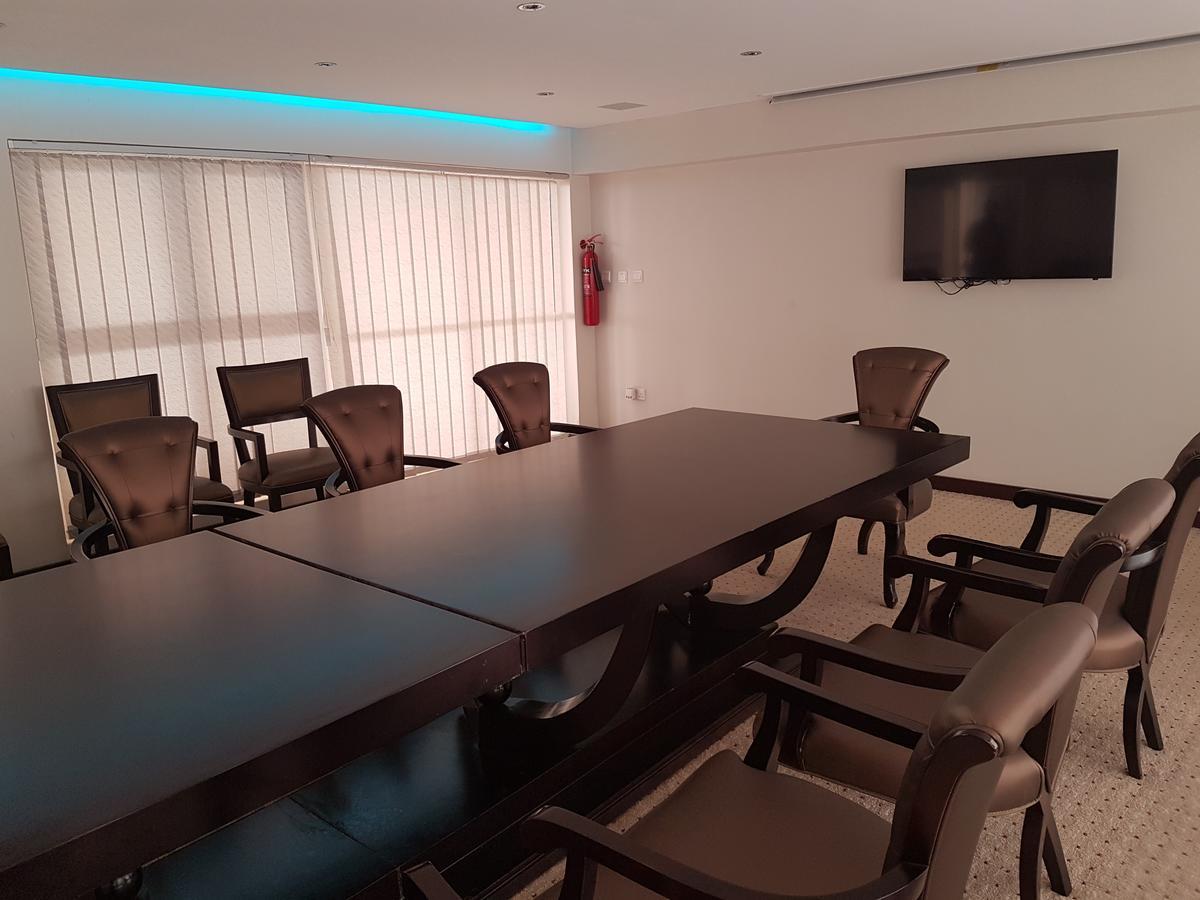 Check Inn Hotel Abuja Luaran gambar