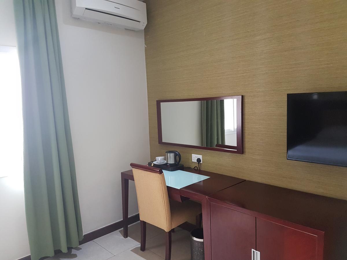 Check Inn Hotel Abuja Luaran gambar