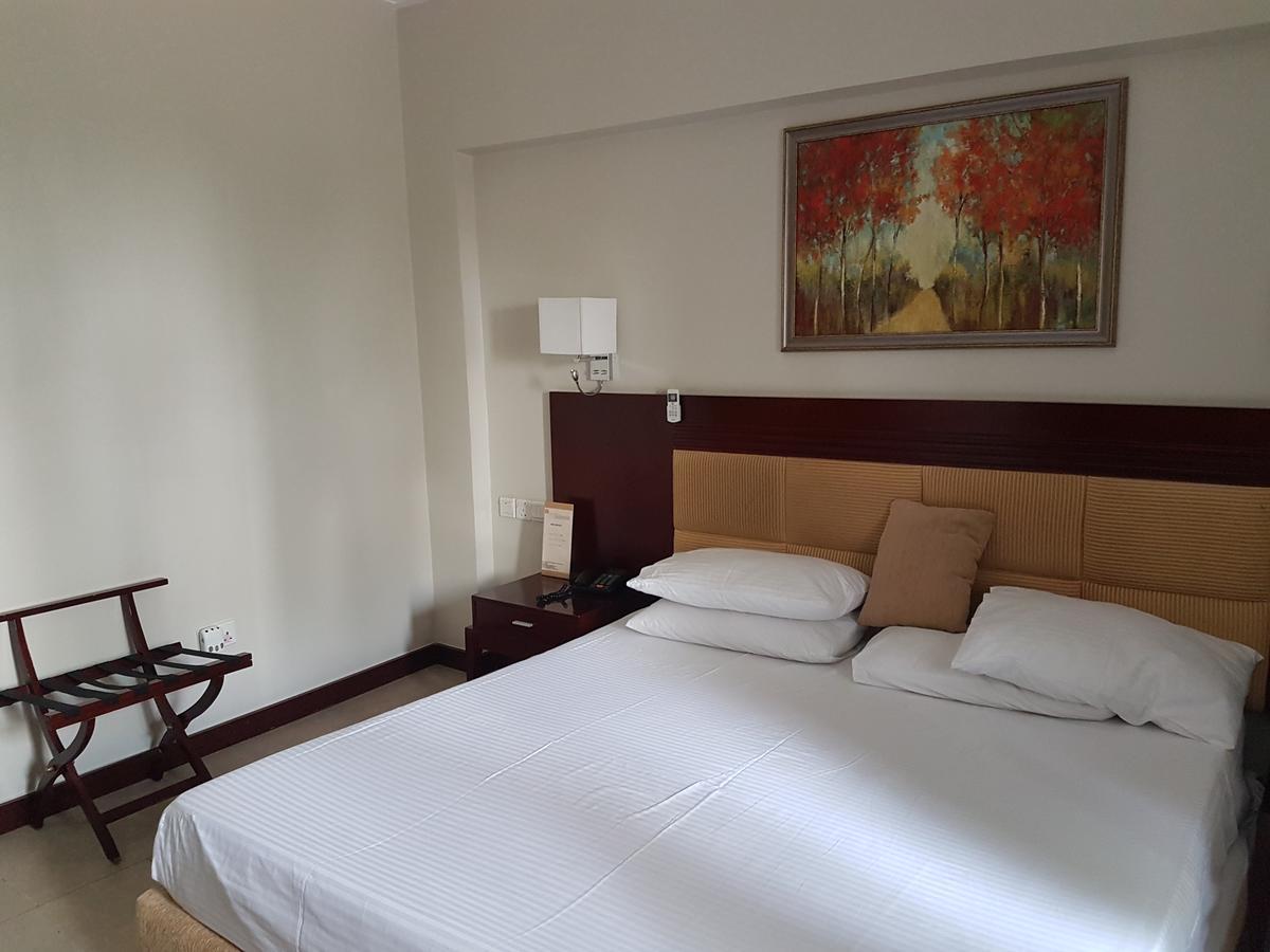 Check Inn Hotel Abuja Luaran gambar