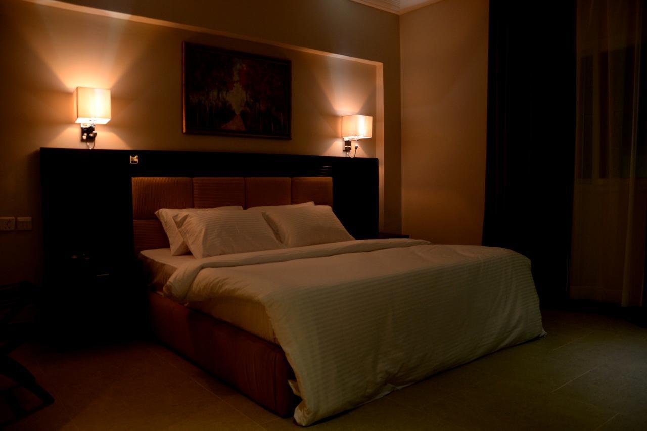 Check Inn Hotel Abuja Luaran gambar