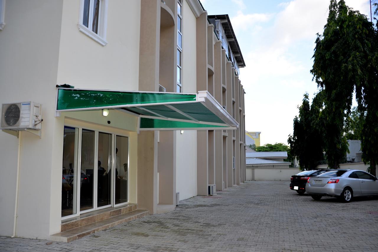 Check Inn Hotel Abuja Luaran gambar